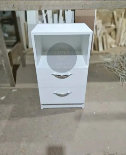 Mesa de cabeceira nova 100% MDF branco