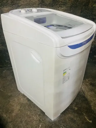Máquina de Lavar Electrolux