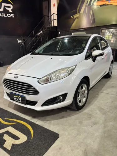 Ford Fiesta 1.5 16V Flex Mec. 5P 2015