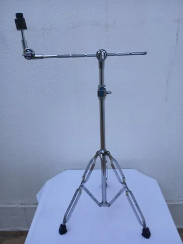Estante girafa de prato Odery 