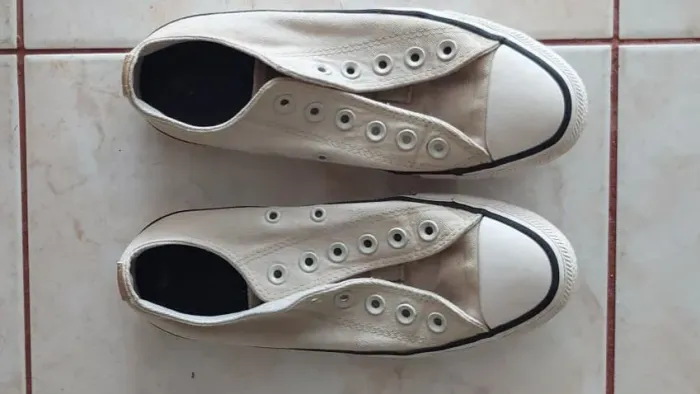All star bege 35 sem cadarço