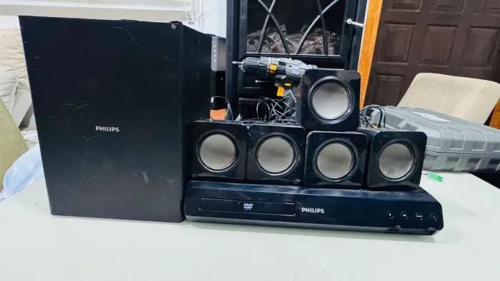 Home teather Philips usado