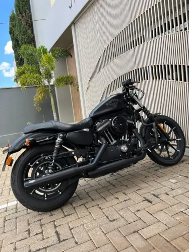Harley-Davidson Sportster XL 883N Iron 2017