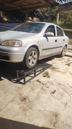 Chevrolet Astra Sedan 2.0/cd/ Expres.gls 2.0 8V 4P 2002