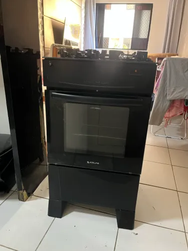 Vendo fogão de 4 bocas