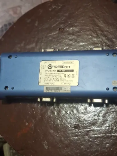  Chaveador KVM USB 4 portas 