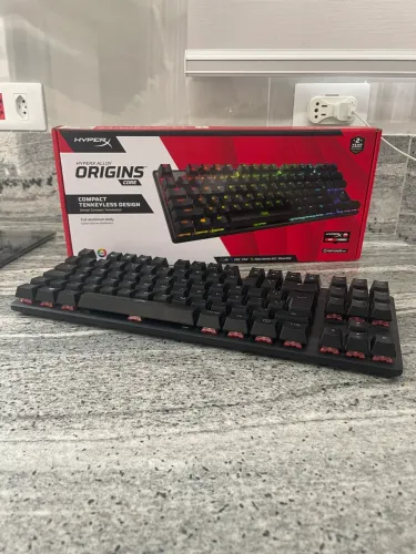 teclado hyperx alloy origins