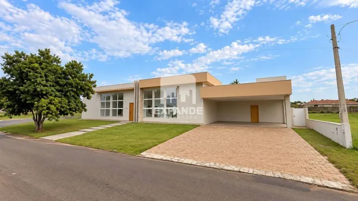 Casa com 4 dormitórios à venda, 480 m² por R$ 2.400.000,00 - Residencial Parque Laguna II
