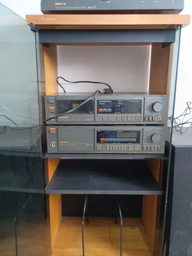 Aparelho de som modulado gradiente 