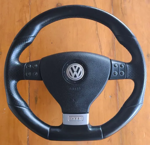 Volante VW GTI MK5 completo com airbag 
