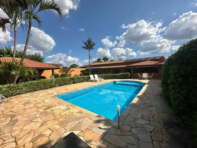 Casa à venda em Piracicaba, Campestre, com 3 quartos, com 250 m², Condomínio Quinta Santa