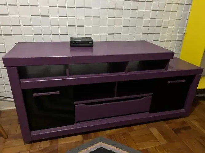Rack com mesa de computador