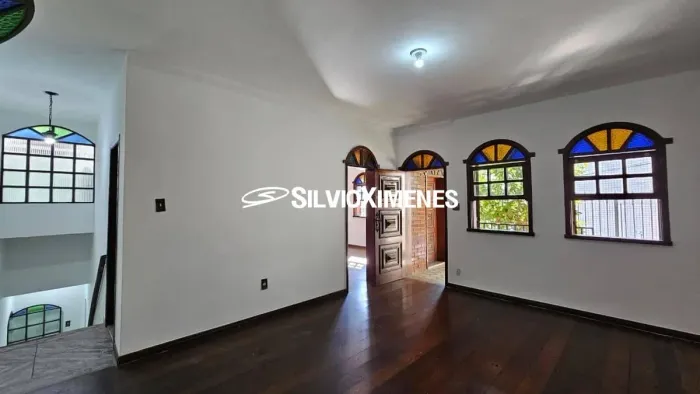 Casa com 3 quartos para Locação, Nova Granada - Belo Horizonte
