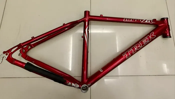 Quadro aro 26 Trek 8000ZR tamanho 17
