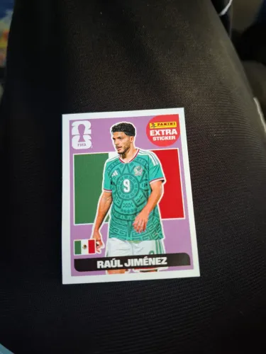 Figurinha legend RAÚL JIMÉNEZ
