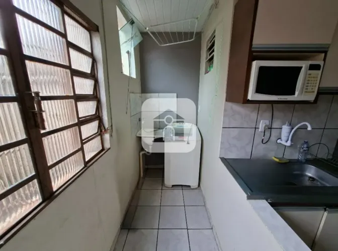 Casa para locação no bairro Martins
