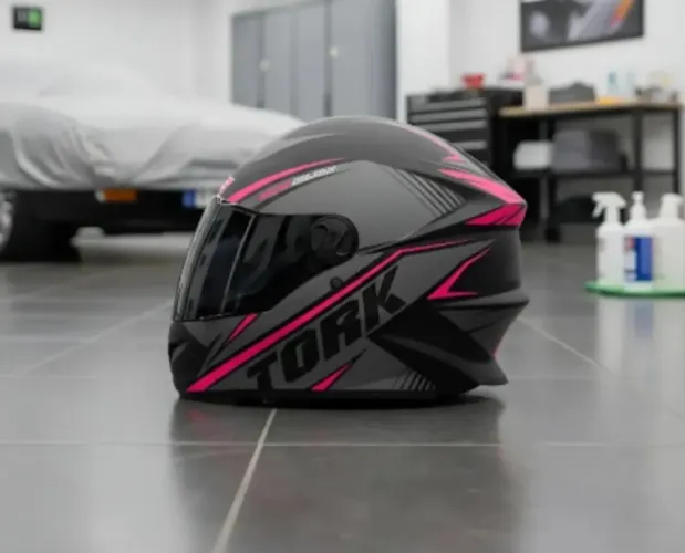 Capacete esportivo - ENT GRÁTIS