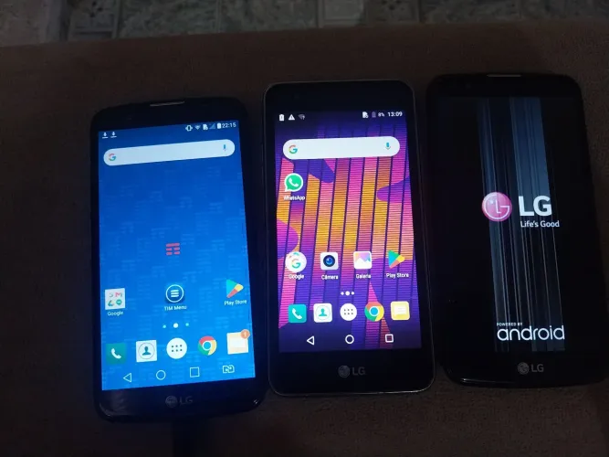Lote com 3 celulares