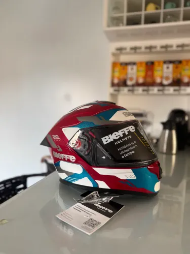 CAPACETE BIEFFE ( nunca usado)