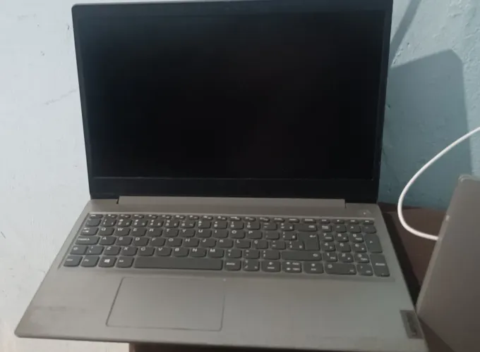 Vendo notebook Lenovo (nenhum problema)