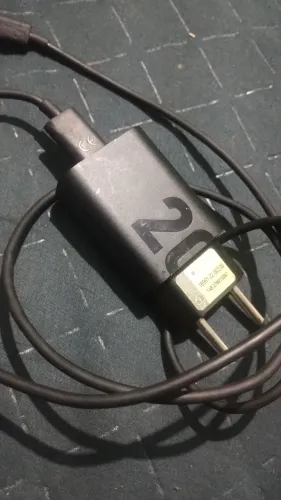 VENDO CARREGADOR