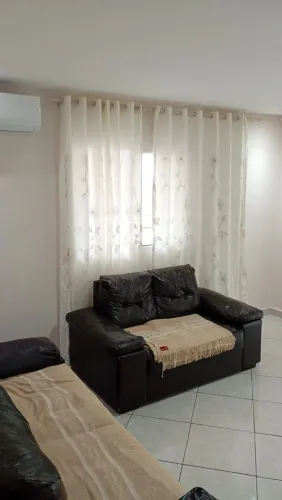 Aluga se casa para temporada