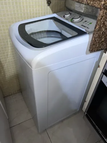 Lavadora de Roupas Consul 9kg CWB09BB com Dosagem Econômica e Ciclo Edredom - Branca