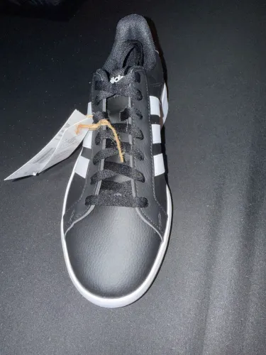 tênis adidas