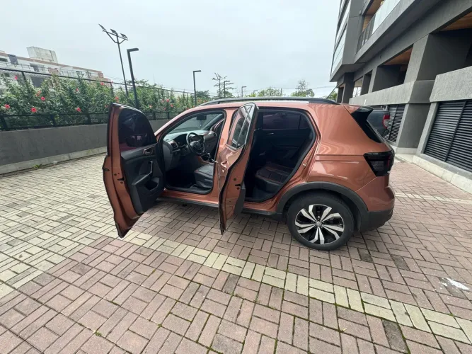 Volkswagen T-Cross Comfortline 1.0 TSI Flex 5P Aut. 2021