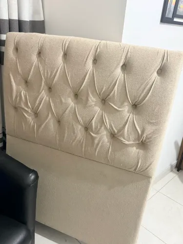 Cabeceira Acolchoada de Cama Box Solteiro