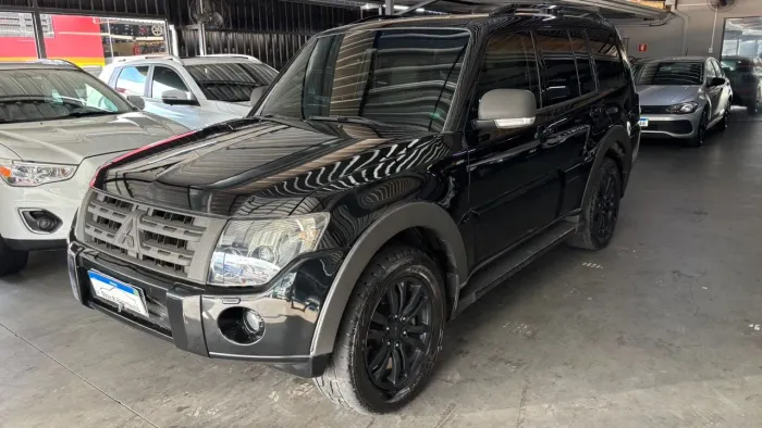 Mitsubishi Pajero HPE Full 3.2 4X4 T.i.dies. 5P AUT 2012