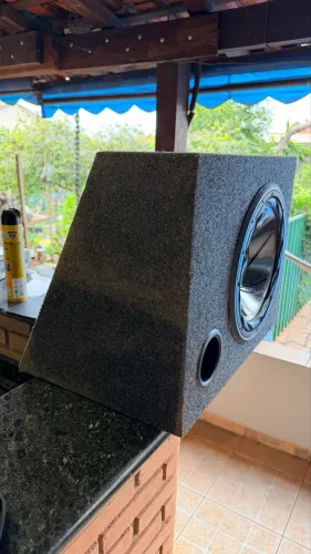 Subwoofer 200w bomber