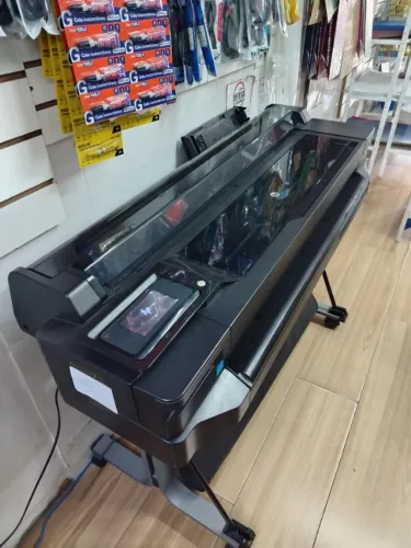 Plotter HP t520 baratinho