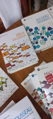 Coleção Folha-LIVROS QUE MUDARAM O MUNDO
