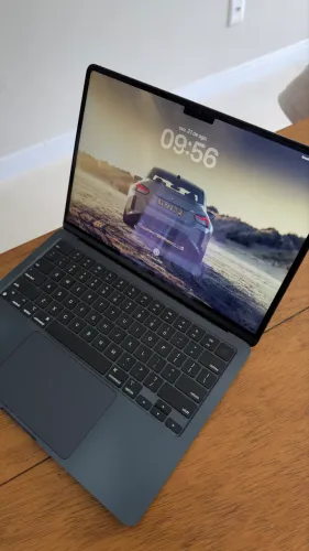 MacBook M3