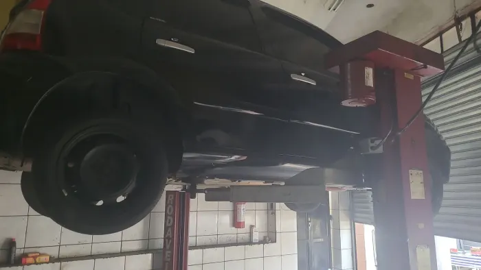 Elevador automotivo 2.5 toneladas trifásico 