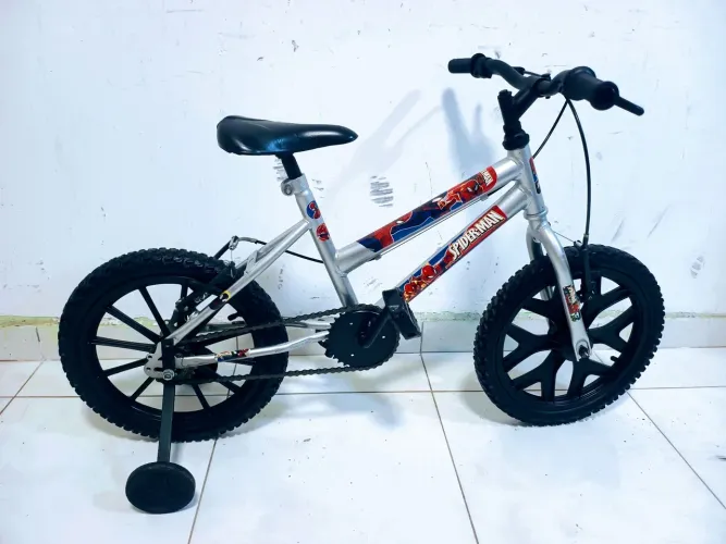 BICICLETA INFANTIL ARO 16 ( 3 A 7 ) ANOS 