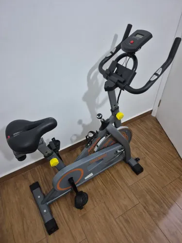 Vendo Bicicleta Spinning Athletic Advanced 150BS