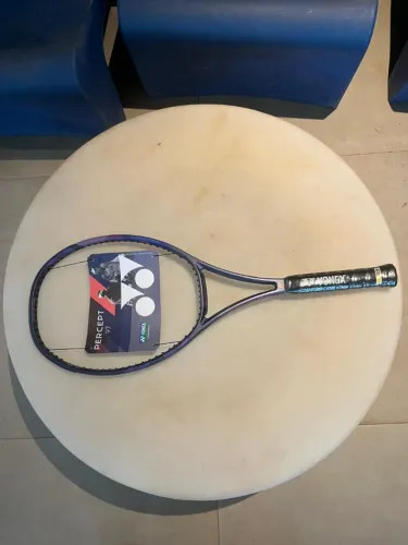Raquete de Tênis Yonex
