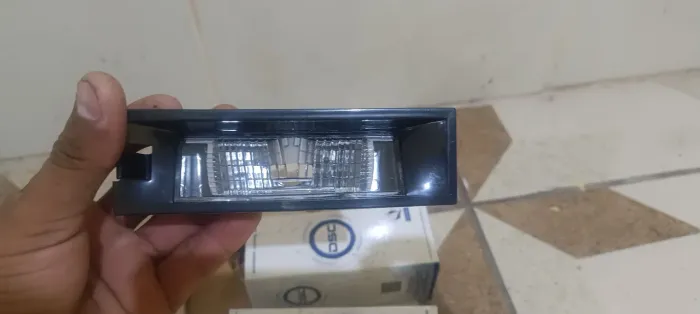 Lanterna de placa- FIAT UNO