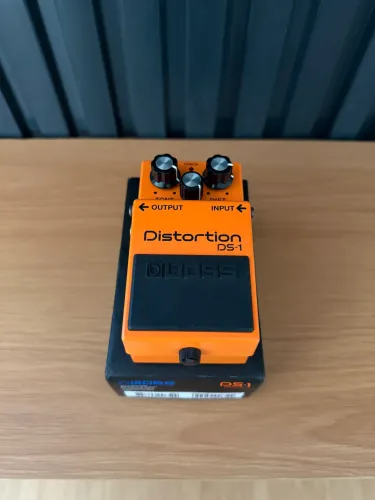 Pedal Boss Distortion