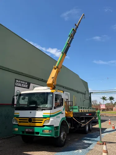 Munck Madal 40.507 sobre Mercedes Atego 2425