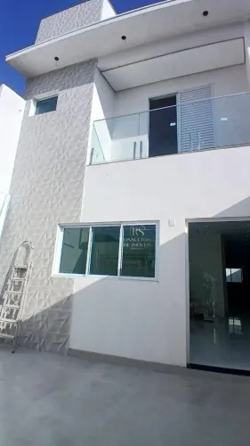 Casa com 3 dormitórios à venda por R$ 850.000,00 - Jardim Nena - Suzano/SP