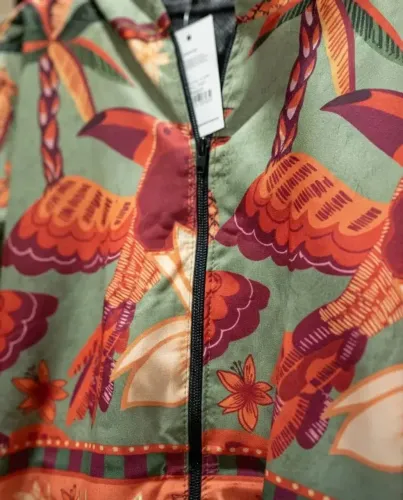 Jaqueta Feminina Estampada Tucanos