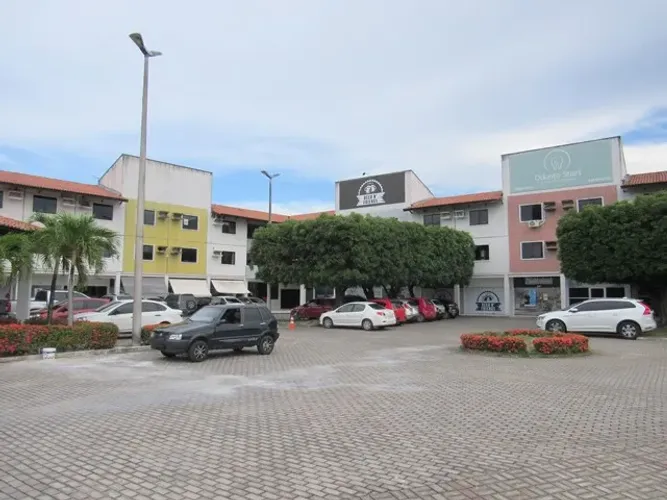 Loja comercial para aluguel no Eusébio Center, em Tamatanduba