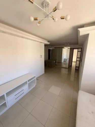 Alugo Apartamento Mobiliado com 4 Quartos, 2 Vagas, Ponta Verde, Ed. Casa Blanca
