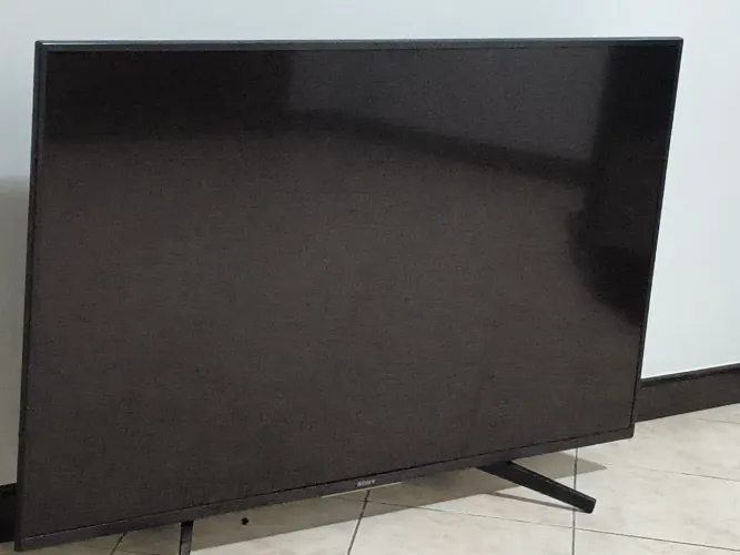 SMART TV SONY 49' COM DEFEITO