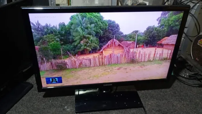 tv samsung de 23 polegadas 