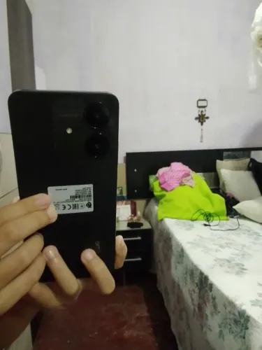 Aceito troca de um celular Android realme 60x 64 GB por um aiphone do 12 pra cima ou vendo