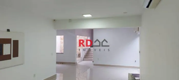Casa com 3 dormitórios para alugar, 300 m² por R$ 5.946/mês - Vila Oliveira - Mogi das Cru